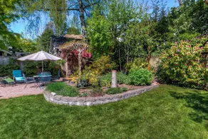Lovely Laurelhurst - Music Room & Sunny Yard 3 Bedroom Home - Image 4