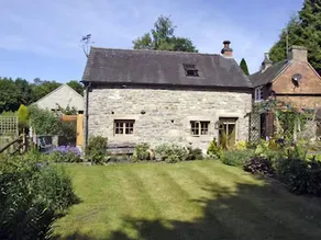 Church Barn - Image 4