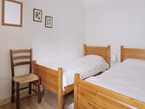 Delightful two Bedroom Converted Coach House in the Grounds off a Farm - Image 5
