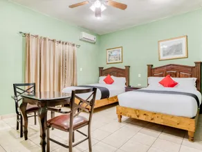 Hotel Villa Escondida - Image 4