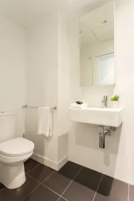ABC Accommodation - 534 Flinders - Image 4