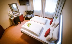 Waldhotel Am Eichholz Sindelfingen - Image 3