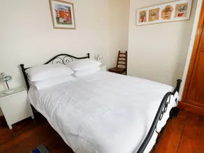 Elm Cottage - Image 2