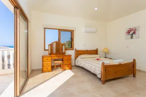 Hector Beach Villa - Image 3