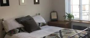 DD Luxury Guesthouse - Image 3