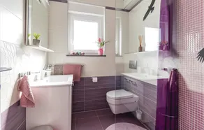 Beautiful Home in Fazana With Outdoor Swimming Pool, Wifi and Outdoor Swimming Pool - Image 2