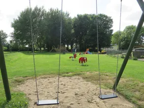 Child Friendly Villa With Enclosed Garden, 19 km. From Hoorn - Image 4