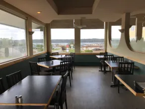 Haida Way Motor Inn - Image 5