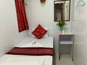 China Emperor Hotel - Image 4