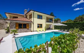 Nice Home In Mucici With House A Panoramic View - Image 4