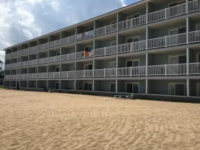 Fairview Beachfront Inn & Waterpark - Image 5