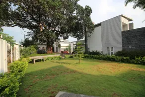 Cloud 9 Resort - Image 4