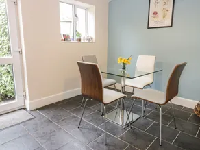 1 Blinkbonny Cottages - Image 3