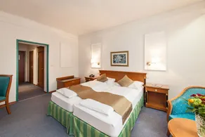 Novum Hotel Cristall Wien - Image 2