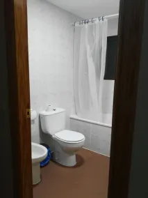 Hostal Restaurante & Marisquería Nilo - Image 2
