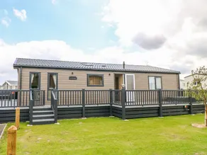 Ashton Lodge - Image 4