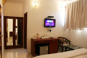 Malik Continental - Image 4
