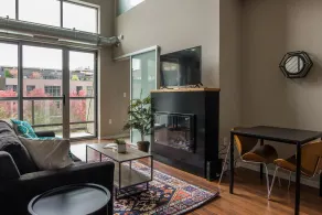 Mill District City Club Apartment by Frontdesk - Image 4