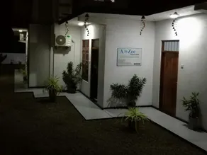 A To Zee Airport Villa - Image 3