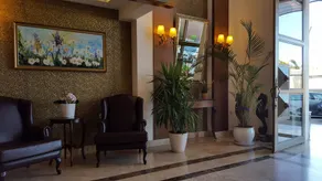 Azure Vista Residence and Suite Hotel - Image 4