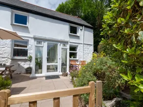Mary-rose Cottage Whitecross - Image 4