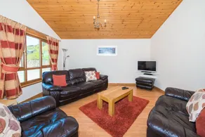Silver Birch Lodge, Cupar - Image 5