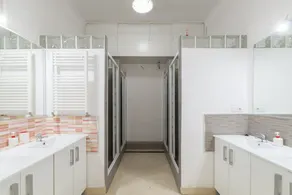 Rooms Argüelles 58 - Hostel - Image 2