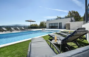 Nice Home in Obrovac Sinjski With Outdoor Swimming Pool, Sauna and Wifi - Image 5