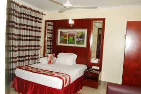 Don Suite Hotel - Image 5