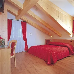 Hotel Ai Zirmes - Image 2