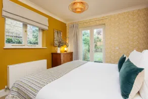 Bright 2 Bedroom Apartment with Garden in Clapham - Image 5