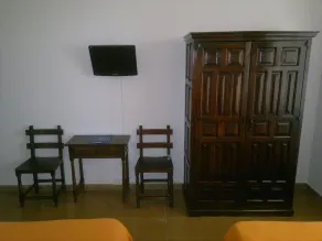 Hostal Las Brujas - Image 3