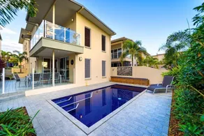 Bayhill Manor - Image 4