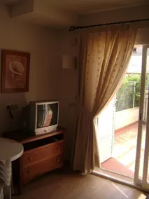 Naturist Complex 100394 1 Bedroom Apartment By Mo Rentals - Image 5