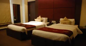 Apartment 52 - Image 2