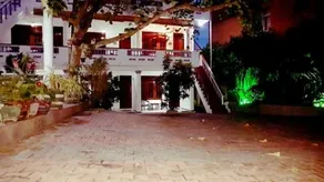 Hotel Happynight & Restaurant - Image 5