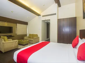 Oyo 8860 Hotel Welcome - Image 2