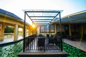 Tropical Retreat - Image 4