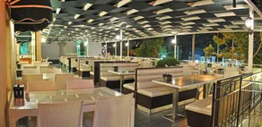 Sky Star Hotel - Bed & Breakfast - Image 5