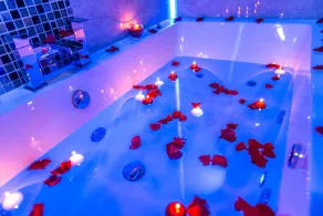 Aphrodite Suites - Image 4