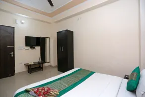 Hotel Avalon - Image 2