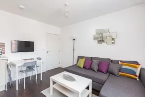 Theodora Suites by Kasar Stays - Image 2