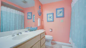 Sea Lov-ie Villa by RedAwning - Image 3