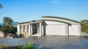Hilltop Hideaway - Image 4
