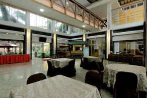 University Hotel Yogyakarta - Image 5