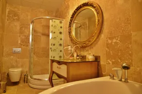 Dedeli Deluxe Hotel - Image 3