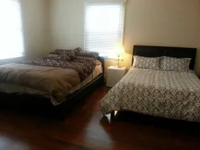 Heart of Koreatown Pilgrim House - Image 5