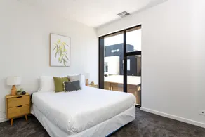 Albany Lane Apartments - Image 3