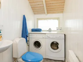 Cozy Holiday Home in Hovedstaden With Private Whirlpool - Image 3