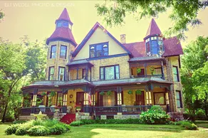 Fargo Mansion Inn - Image 3